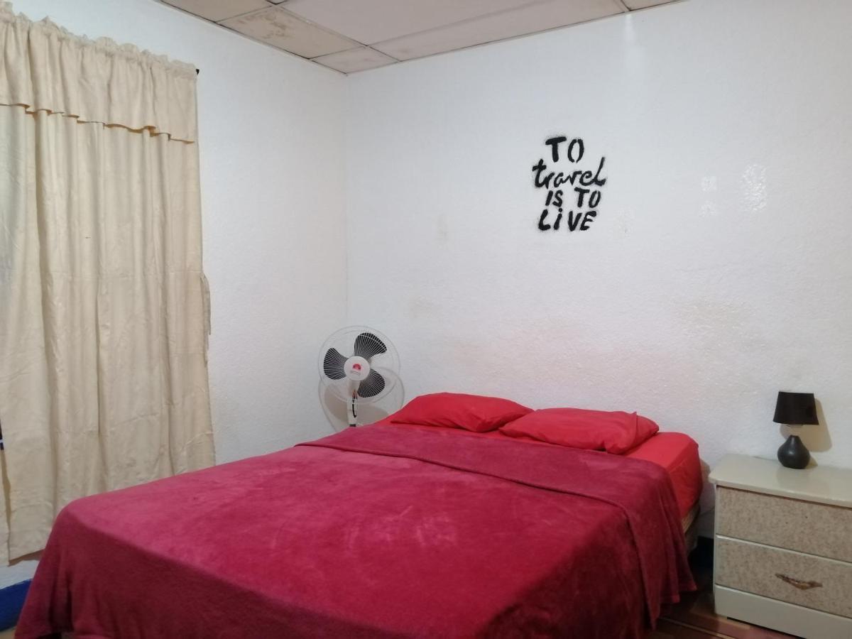 4 Grados Hostel Γουατεμάλα Εξωτερικό φωτογραφία