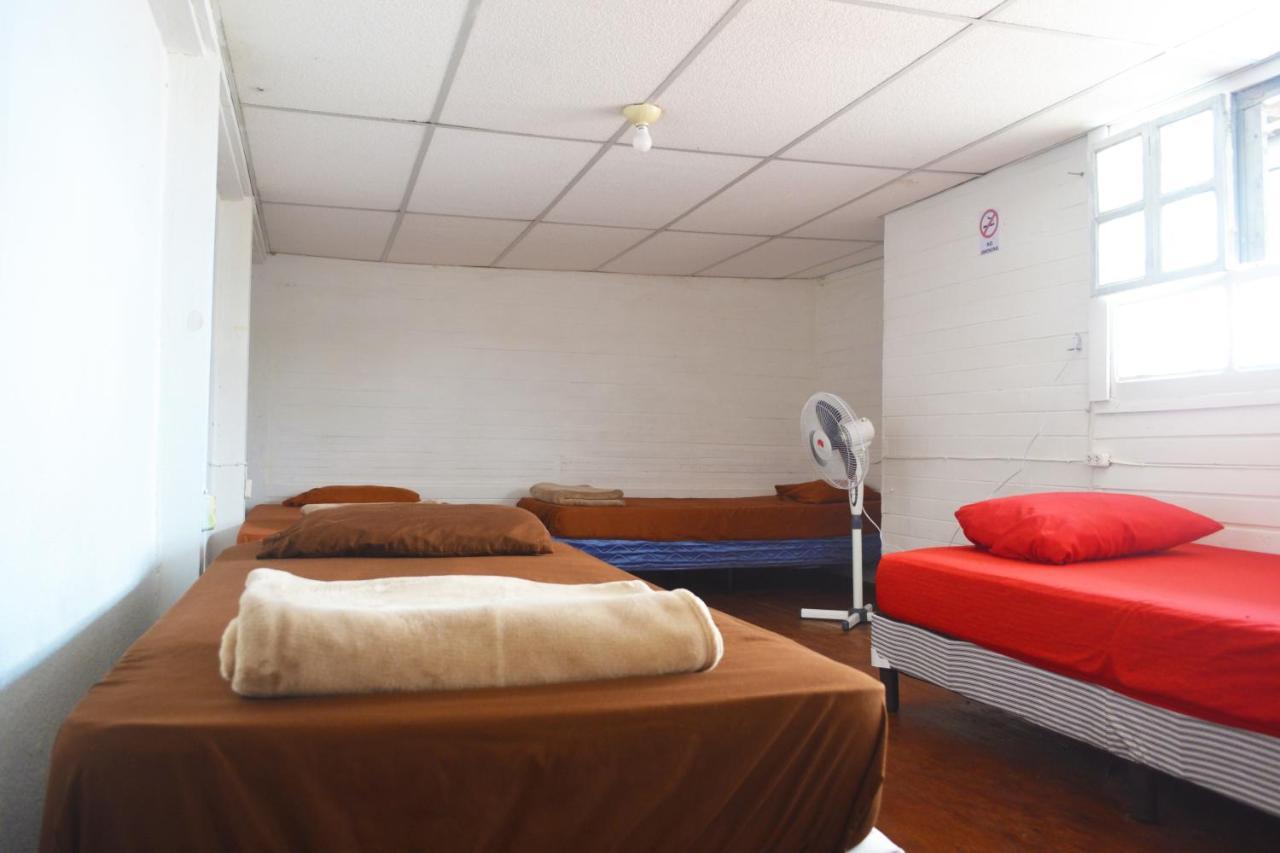 4 Grados Hostel Γουατεμάλα Εξωτερικό φωτογραφία