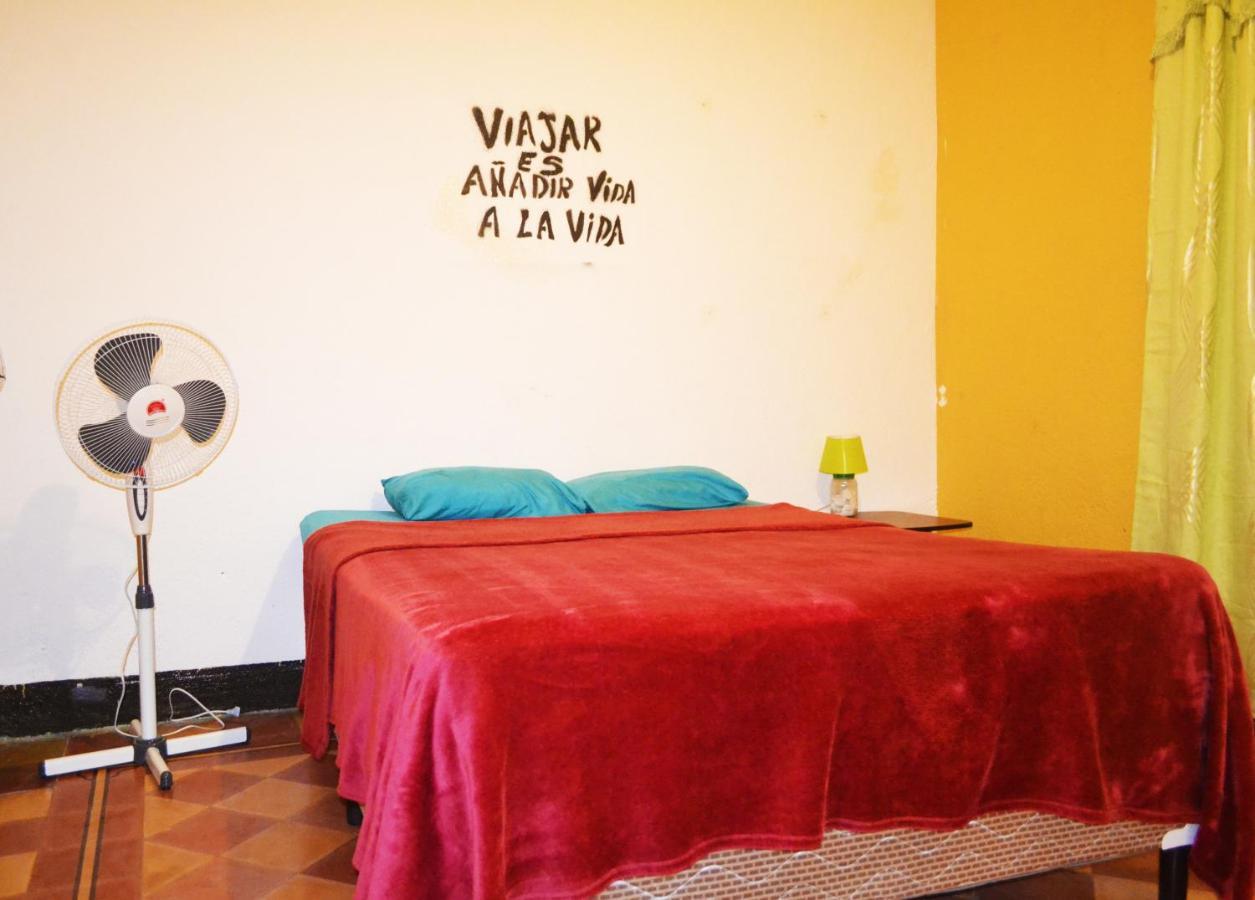 4 Grados Hostel Γουατεμάλα Εξωτερικό φωτογραφία
