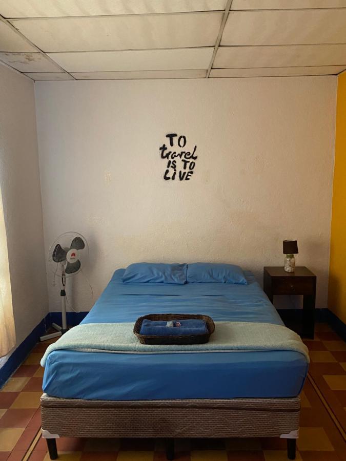 4 Grados Hostel Γουατεμάλα Εξωτερικό φωτογραφία